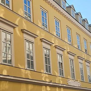 Parklane Boutique Hotel - Newly Renovated